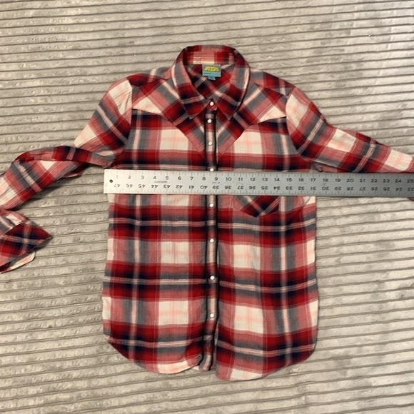 C&C California Flannel Plaid Button Up Womens Small Red - Picture 5 of 6